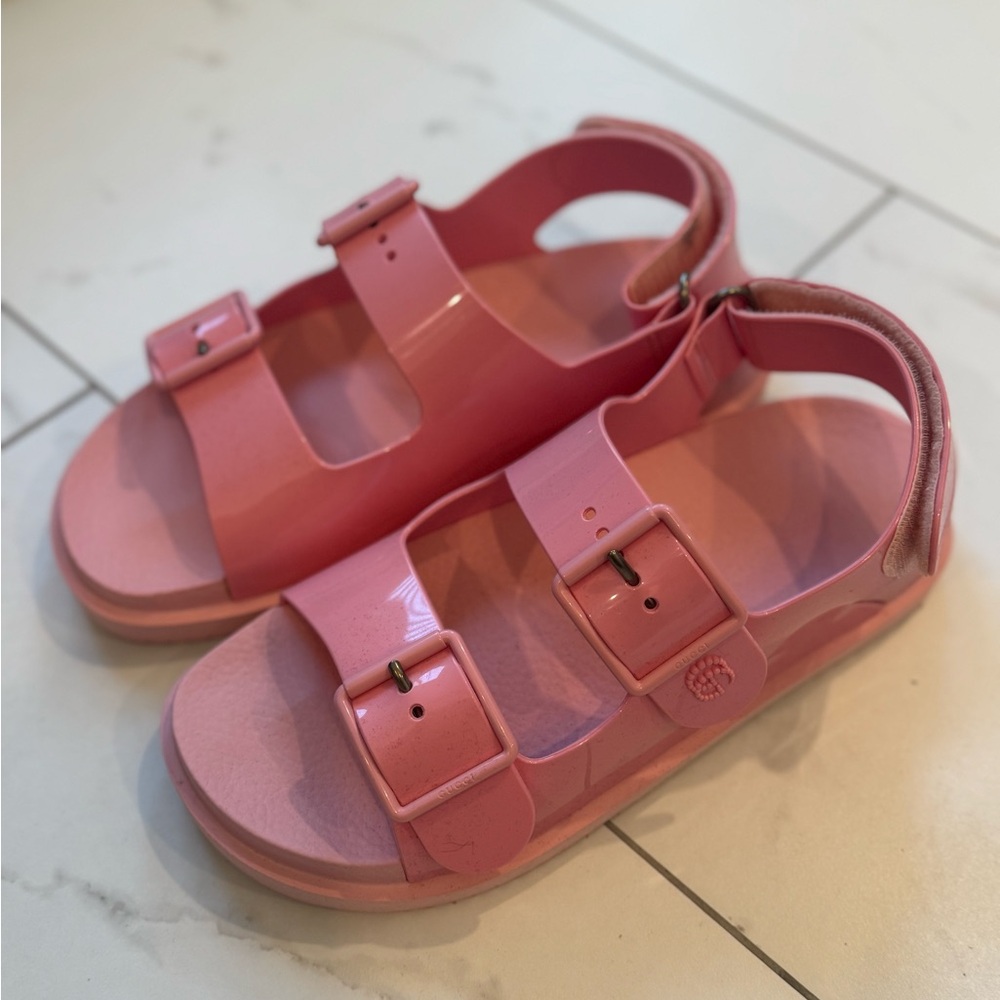 Gucci Pink Buckle Strap Sandals